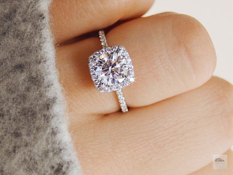 NHẪN BẠC ĐÍNH ĐÁ 